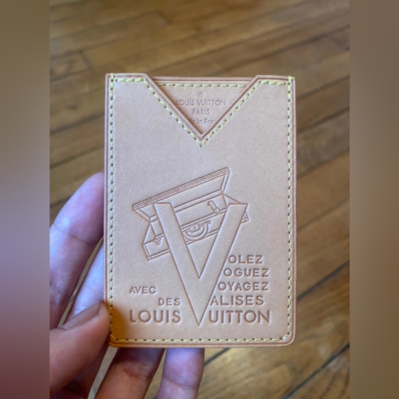 Louis Vuitton Vachetta Voyages Card Holderr - Picture 1 of 4